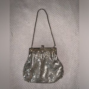 Vintage Glomesh Silver Metal Mesh Purse